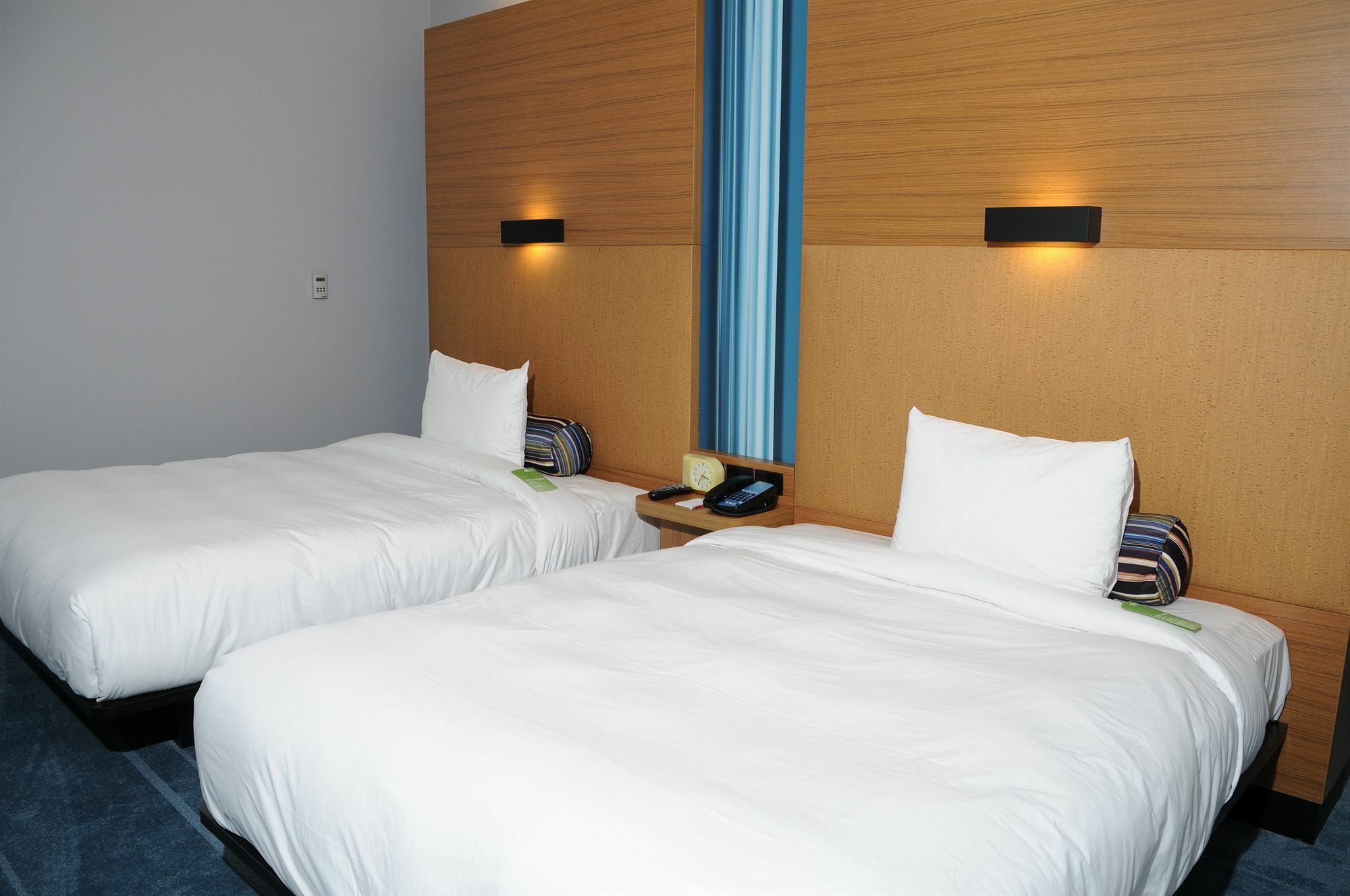 Vivanta Ahmedabad Sg Highway エクステリア 写真
